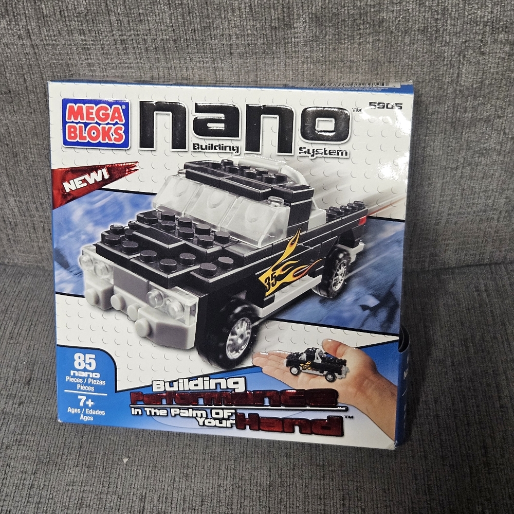 Mega Bloks Nano Building Set